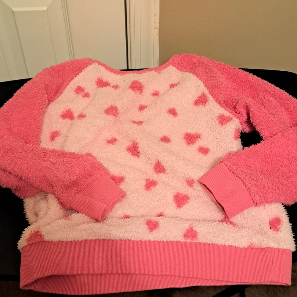 Girl's Pajama top GUC